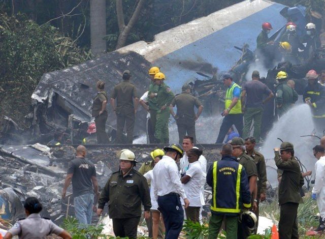 Cuba: A military helicopter crashes, killing 5