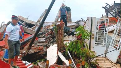 Earthquake shakes Indonesia