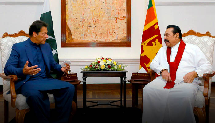 PM Imran Khan meets PM of Sri Lanka Mahinda Rajapaksa