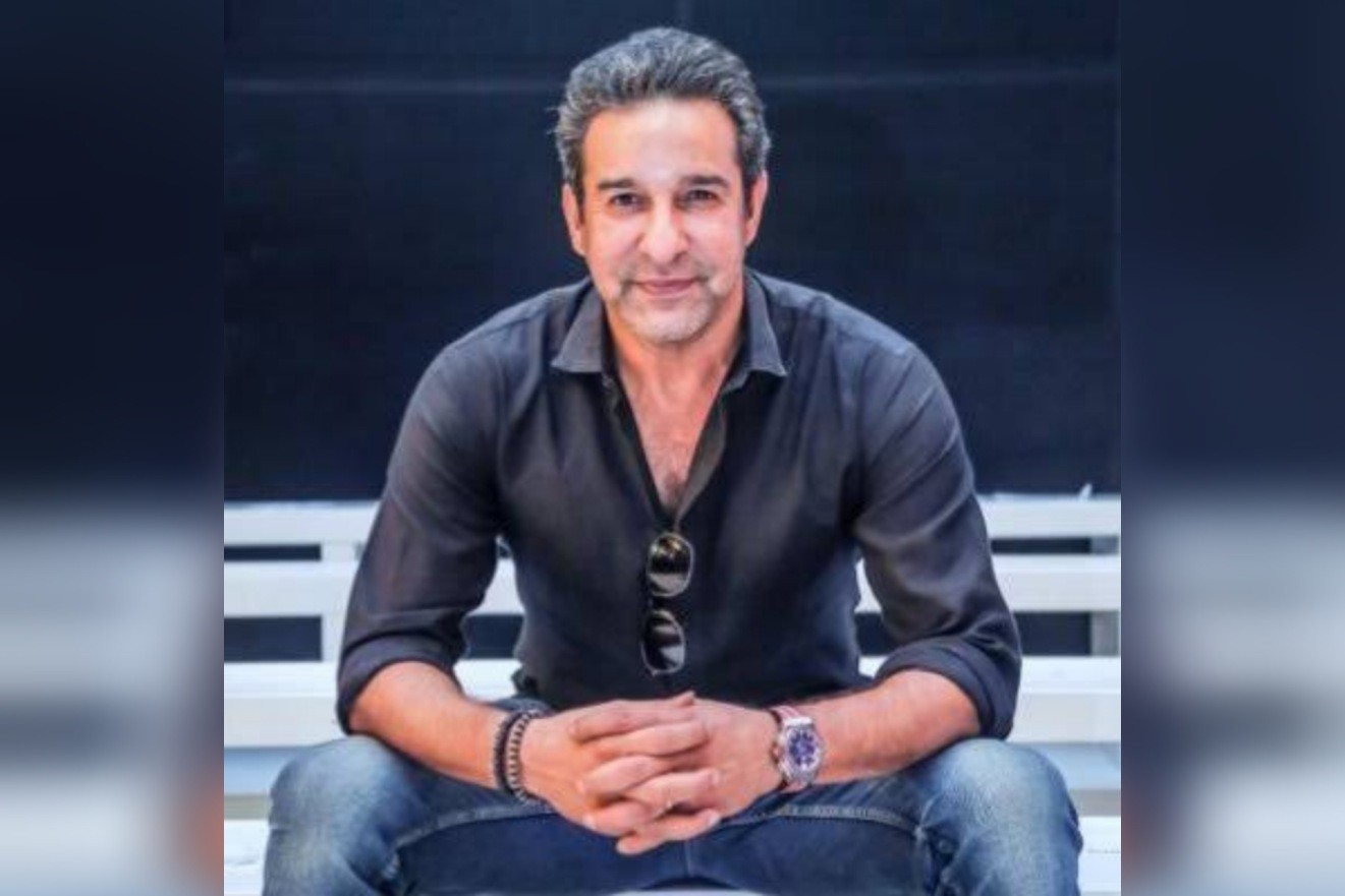 Wasim Akram's old pic took social media by storm