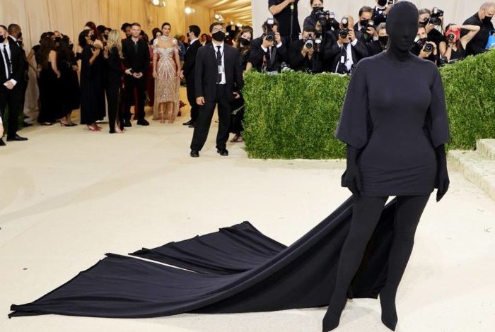 Kim Kardashian goes an extra mile with Met Gala Fashion