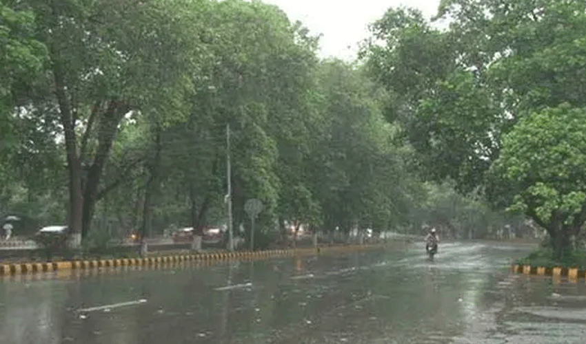 Weather Warning for Karachi Wind and Thunderstorms Expected
