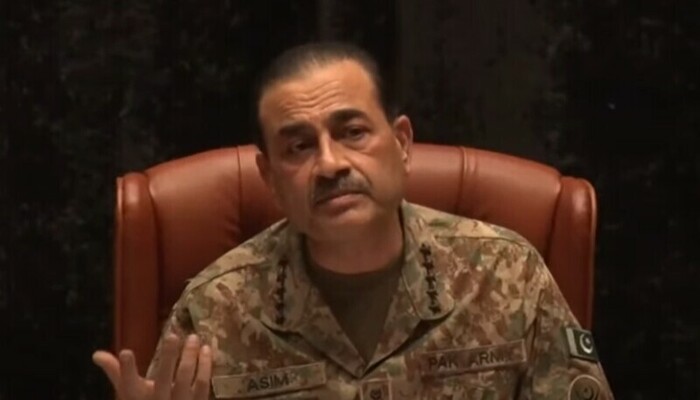 Asim Munir Praises Civil Bureaucracy as Key to National Progress